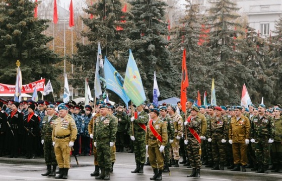 В Самаре прошел Парад Памяти