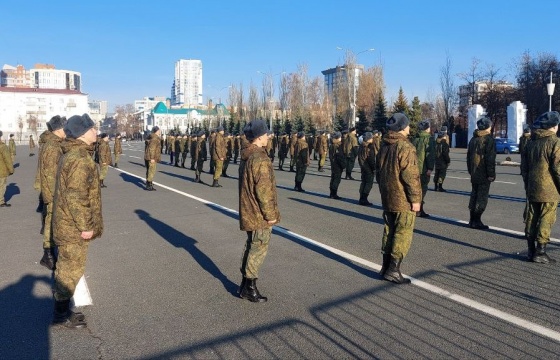 Самарские казаки готовятся к Параду Победы 2026 в Москве.