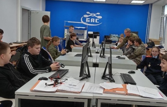  Практические занятия по беспилотным авиационным системам для кадетов-казаков