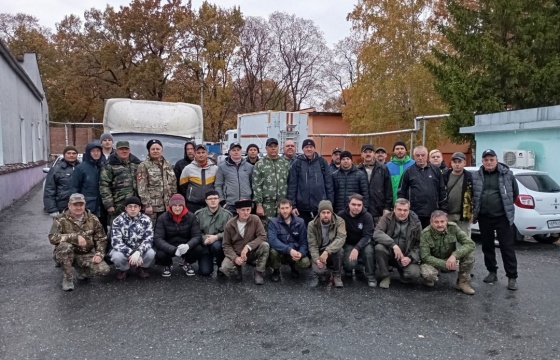 Очередной гуманитарный конвой с братской помощью бойцам казачьего добровольческого отряда БАРС - 15 "Ермак" 