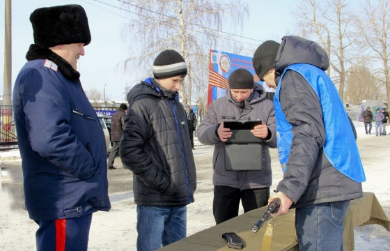 В Самаре прошла патриотическая акция "Готов к защите Отечества!"