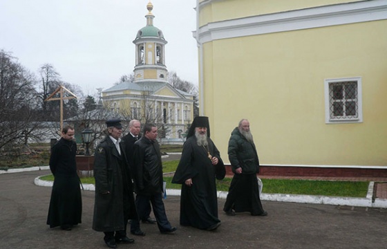 Делегация Войсковой Православной Миссии посетила Екатерининский монастырь