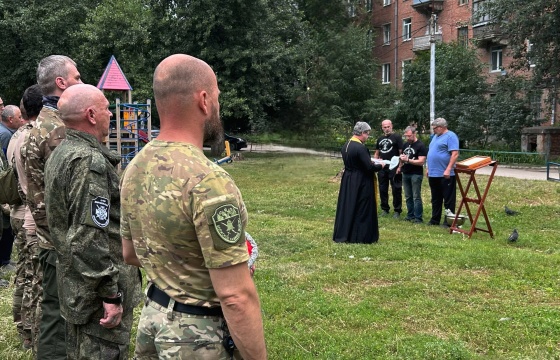 Отправка  очередной команды казаков-добровольцев в зону специальной военной операции. 