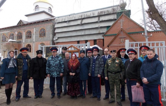 Поднятие купола на Храм Всех Святых (п. Управленческий)