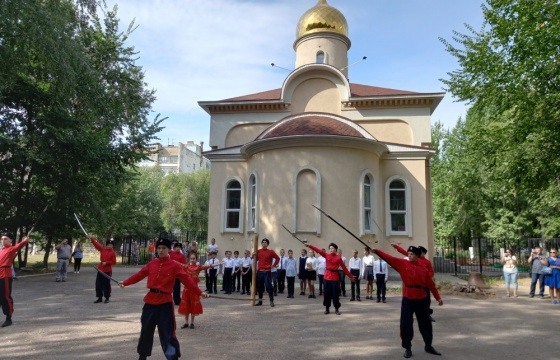 1 сентября в Самарском казачьем кадетском корпусе состоялась торжественная линейка, посвященная Дню знаний.