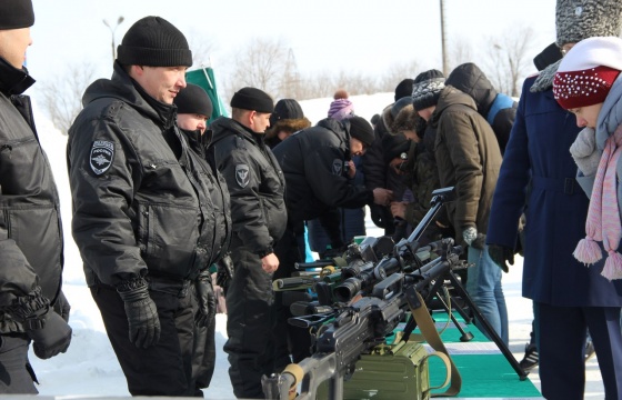 В Самаре прошла патриотическая акция "Готов к защите Отечества!"