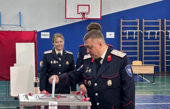 Казаки Самарского окружного общества приняли участие в обеспечении безопасности граждан на объектах проведения избирательных кампаний г.о. Самары и Самарской области