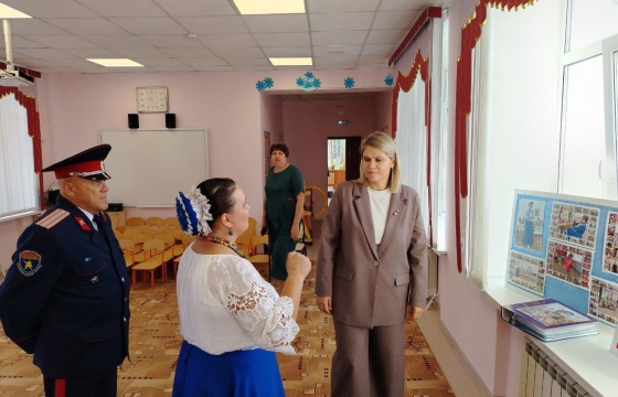 Кинель-Черкасский район посетила уполномоченный по правам ребенка в Самарской области