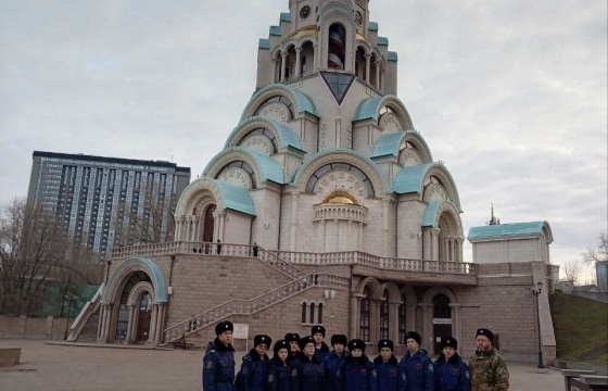  Казаки и кадеты ГБОУ "Самарский казачий кадетский корпус" стали частью крестного хода в честь военачальника ангельских небесных сил Архистратига Михаила