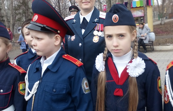 Участие кадет казачьих кадетских классов школы №45  в «Дне призывника»