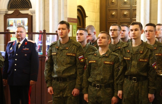 В День Героев Отечества самарские казаки почтили память героев.