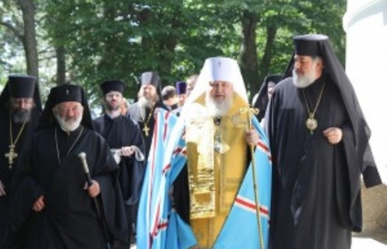 Открытие восстановленного памятника – креста Донским казакам